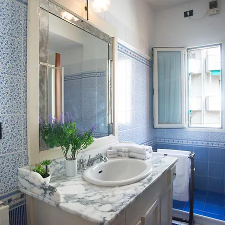 Casa Lucia - Happy * Sanremo